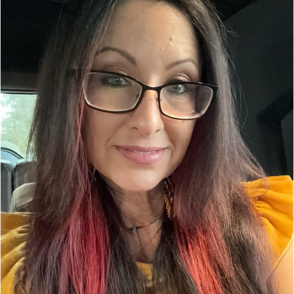 Meet your Posher, Traci